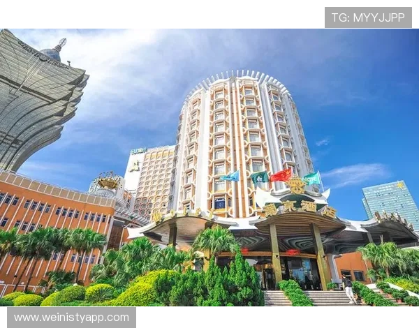 新葡京:探访新葡京的豪华赌场与高端酒店,体验极致奢华的娱乐享受 新葡京:探访新葡京的豪华赌场与高端酒店,体验极致奢华的娱乐享受